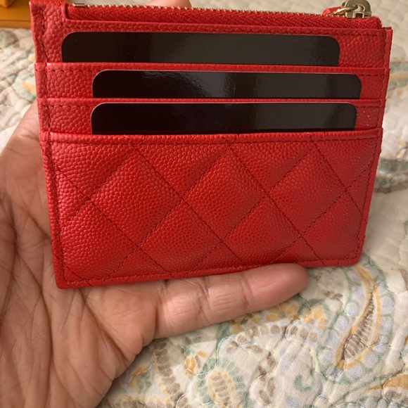 Chanel limited edition red card holder gold hardware - Picture 6 of 7
